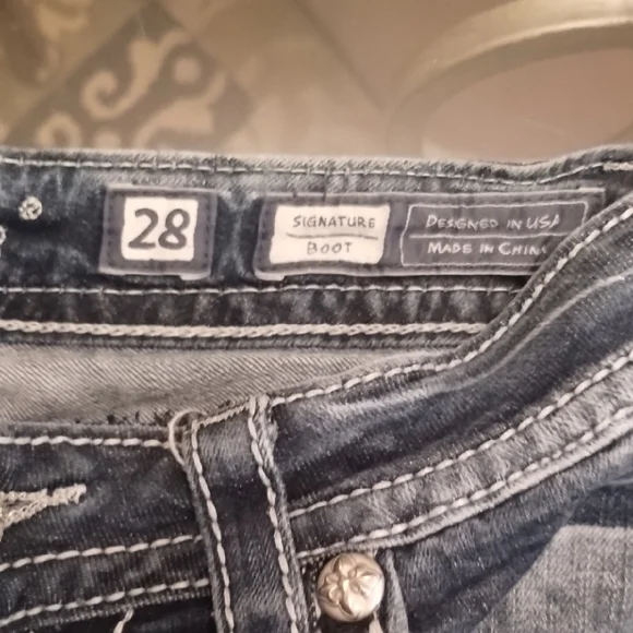 Miss Me Women's Blue Jeans - Picture 6 of 8